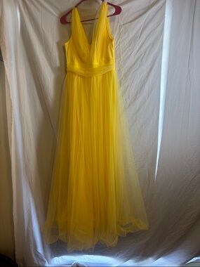 Sunshine V-Neck Tulle Maxi Dress - Yellow